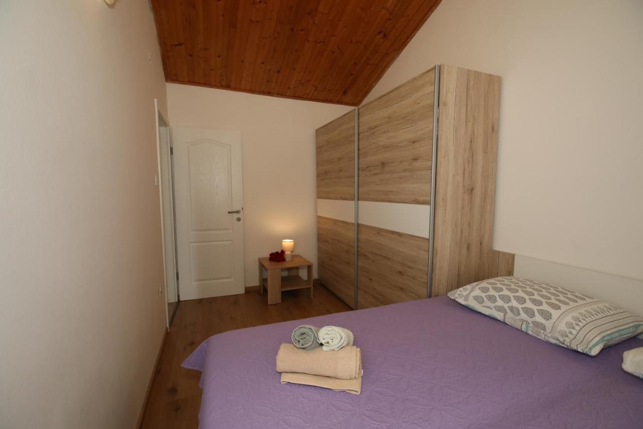 Apartments Noemi Малинська Екстер'єр фото