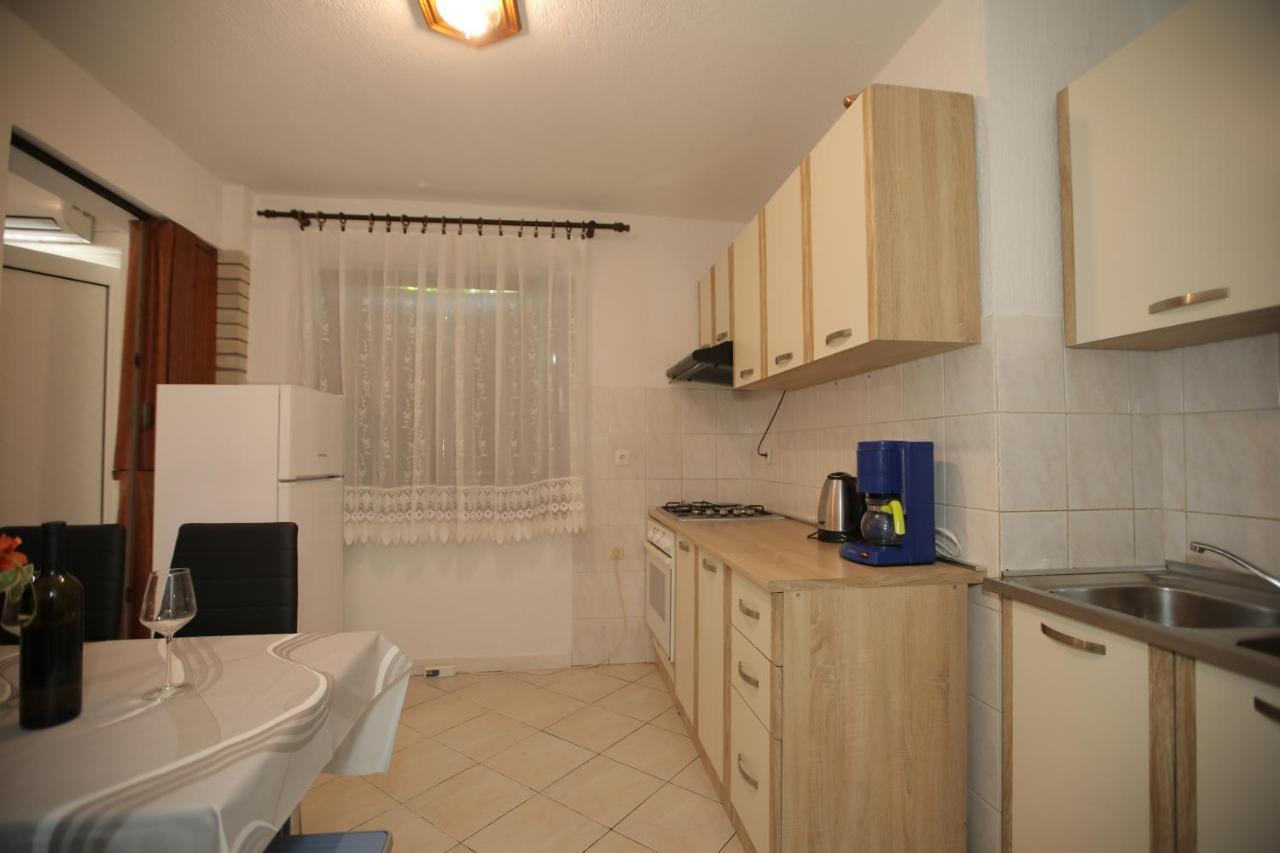 Apartments Noemi Малинська Екстер'єр фото